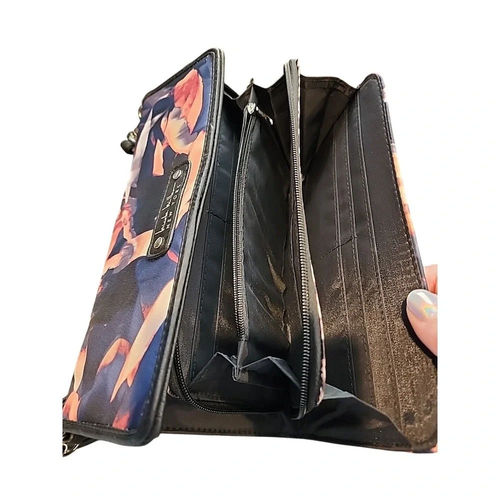 Nicole Miller Wallet Crossbody Phone bag‎ Purse Floral Print Multi Silver
